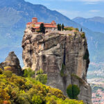 meteora holy trinity monastery